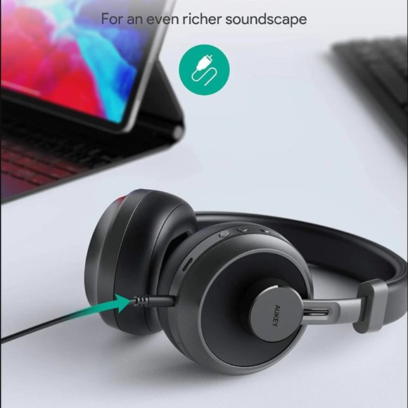 3 pairs - Bluetooth 5 wireless over head earphones with microphone - Picture 8 of 9